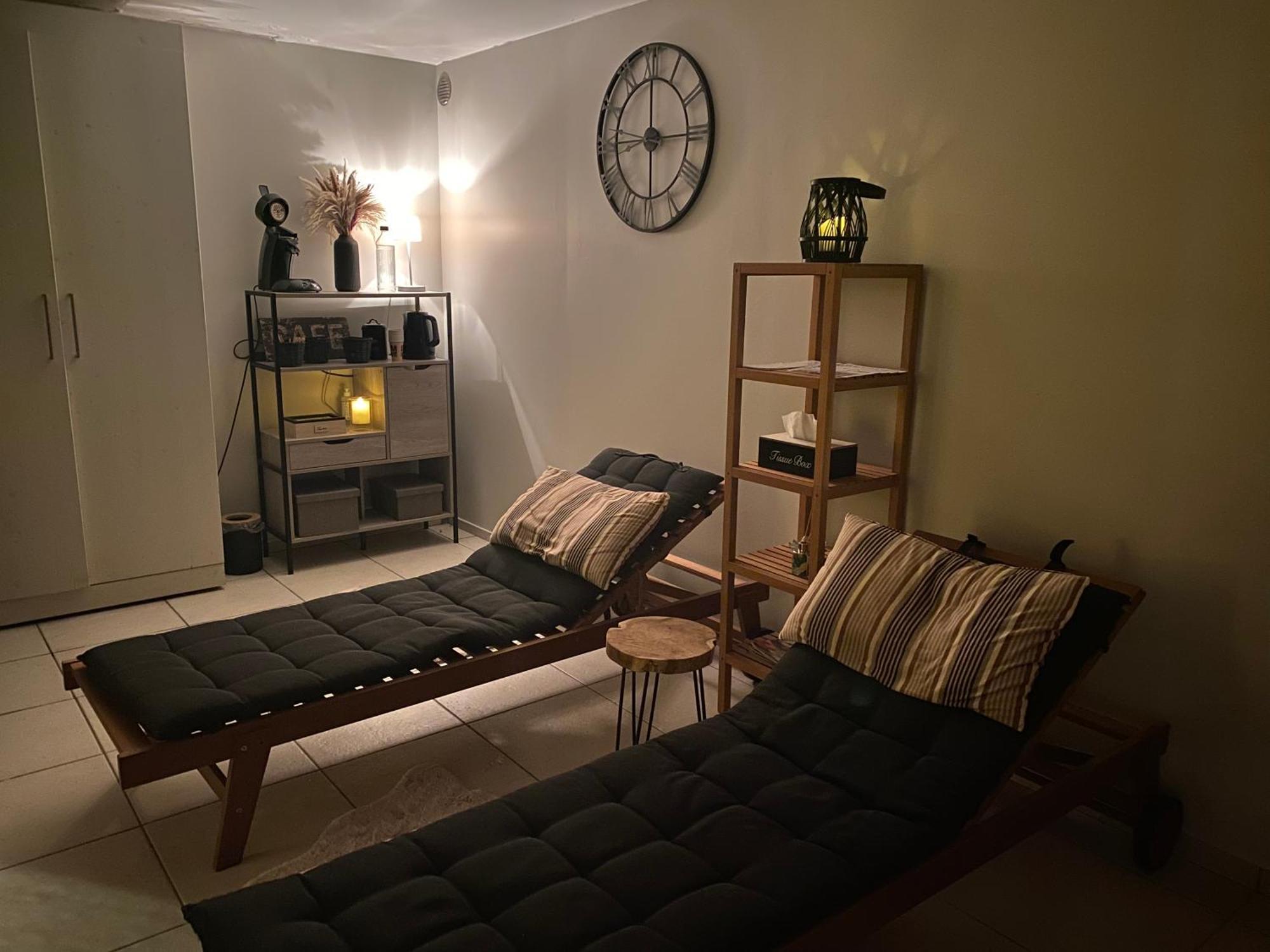 Le Petit Studio De L'Espace Bien Etre Libin Exteriér fotografie