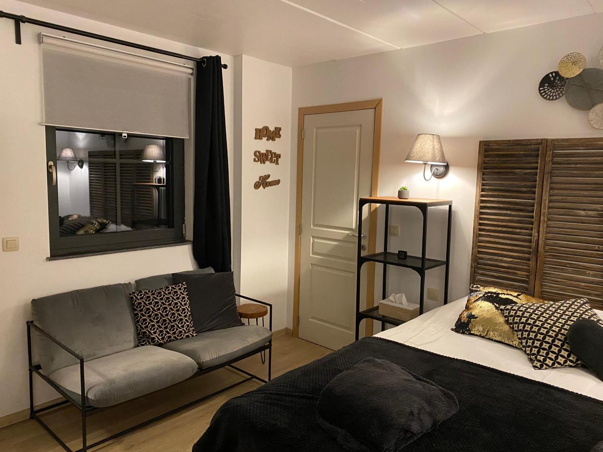 Le Petit Studio De L'Espace Bien Etre Libin Exteriér fotografie